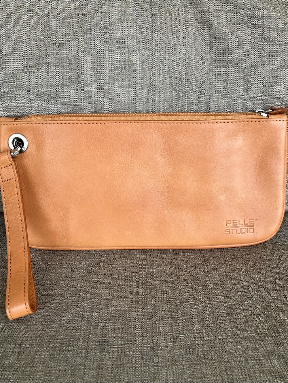 Wilson’s Leather Pelle Studio Light Tan Leather Wristlet Pouch